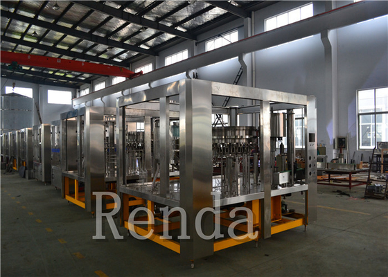 9KW 220V Carbonated Drink Filling Machine with Gas Sealing / Cans Washing Coconut Porridge