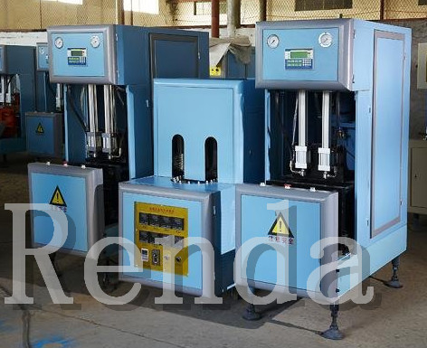 Soplo de la máquina de la botella del ANIMAL DOMÉSTICO que sopla que moldea la máquina que moldea 4000 BPH del soplo de proceso